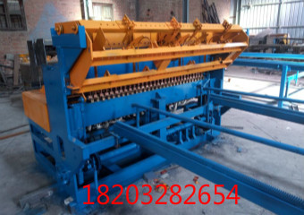 數(shù)控鋼筋網(wǎng)片焊網(wǎng)機(jī)設(shè)備自動(dòng)撥絲 安平起源焊接設(shè)備廠的專業(yè)研發(fā)與全面服務(wù)